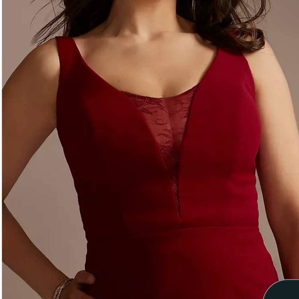 Elegant Burgundy Evening Gown